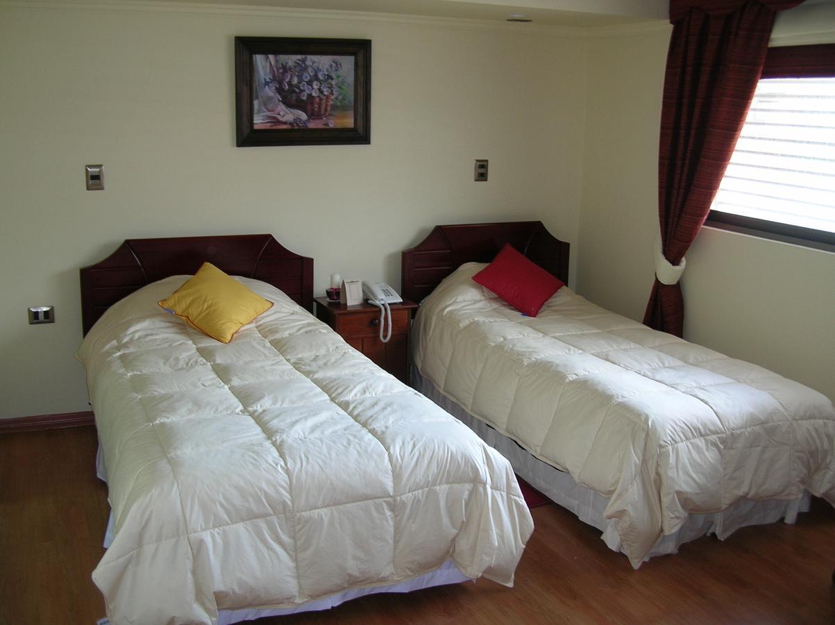 Millaray Inn Express Angol 外观 照片